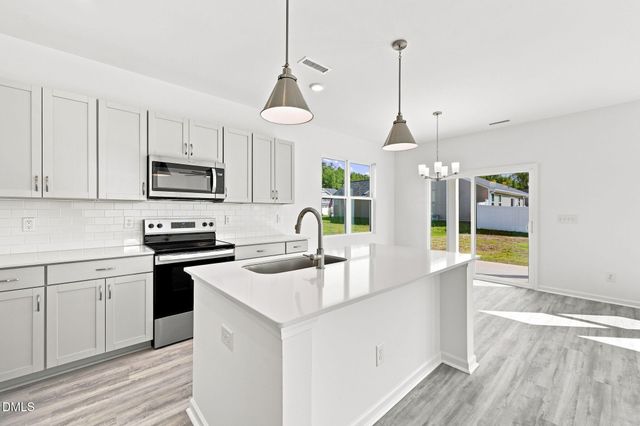 90 Furley Street, Sanford, NC 27330
