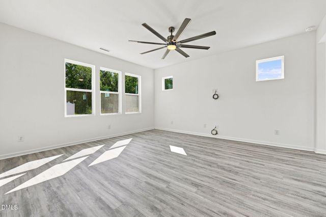 90 Furley Street, Sanford, NC 27330