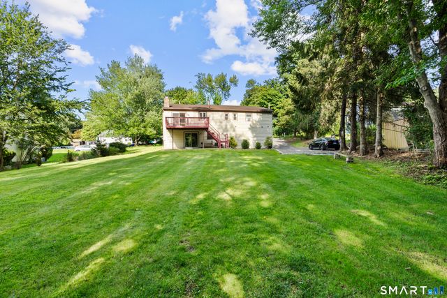 26 Harbor Ridge Road, Danbury, CT 06811