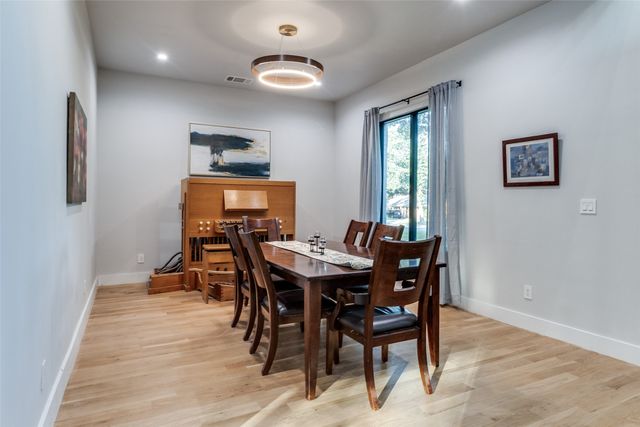 13693 Peyton Drive, Dallas, TX 75240