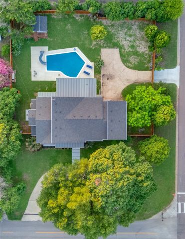 13693 Peyton Drive, Dallas, TX 75240