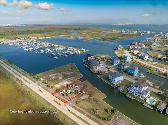 43 Shell Key, Hitchcock, TX 77563