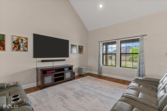 20 Legacy Court, Bossier City, LA 71037