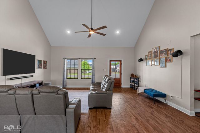 20 Legacy Court, Bossier City, LA 71037