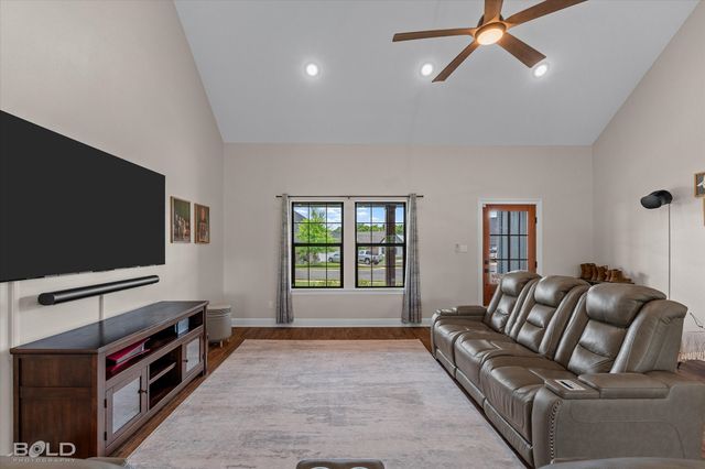 20 Legacy Court, Bossier City, LA 71037