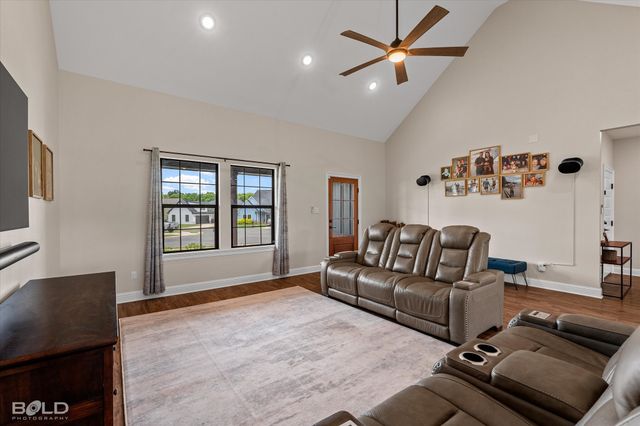 20 Legacy Court, Bossier City, LA 71037