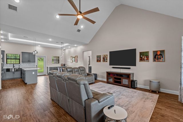 20 Legacy Court, Bossier City, LA 71037