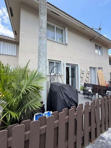 431 NW 82nd Ave 913, Miami, FL 33126