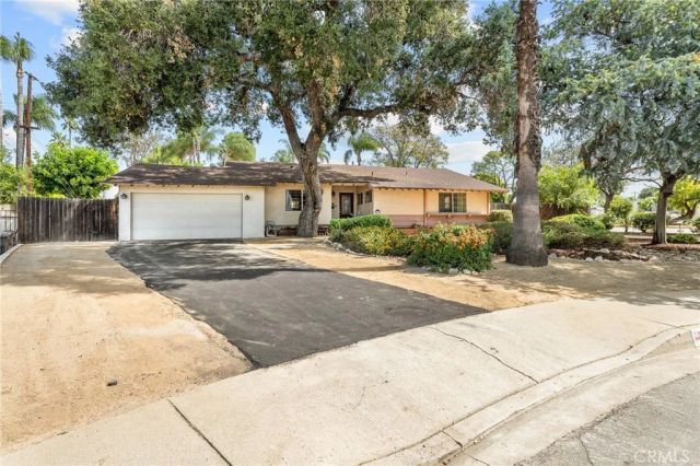 415 Lewis Court, Claremont, CA 91711