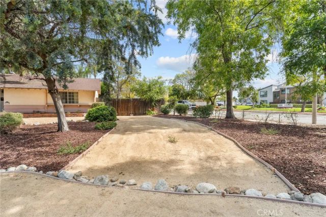 415 Lewis Court, Claremont, CA 91711