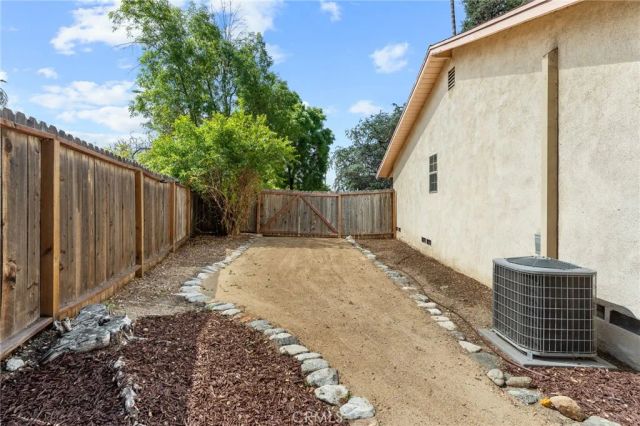 415 Lewis Court, Claremont, CA 91711