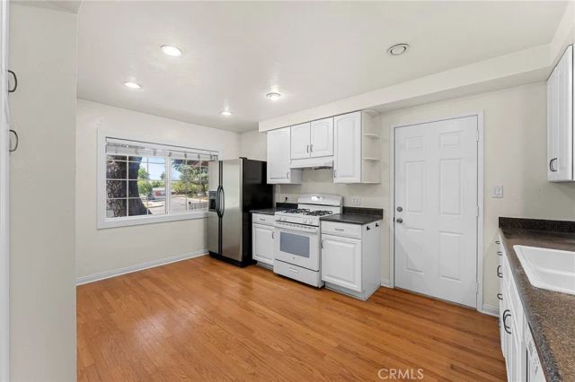 415 Lewis Court, Claremont, CA 91711