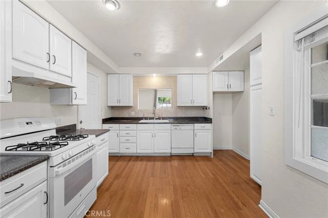 415 Lewis Court, Claremont, CA 91711