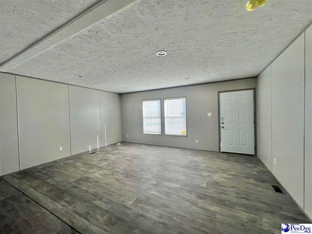 2010 Warren's Loop, Marion, SC 29571