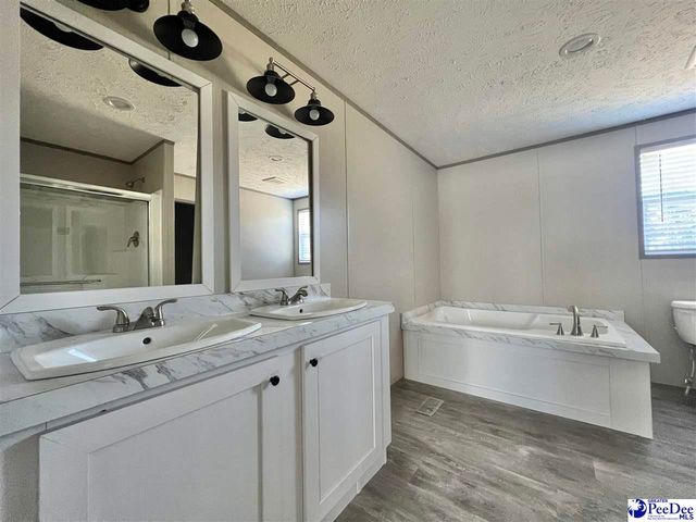 2010 Warren's Loop, Marion, SC 29571