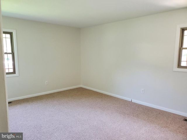 12401 ROUND TREE LN, Bowie, MD 20715