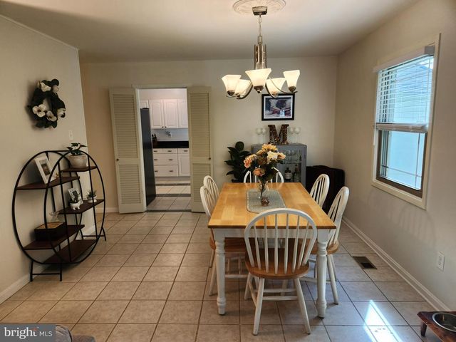 12401 ROUND TREE LN, Bowie, MD 20715