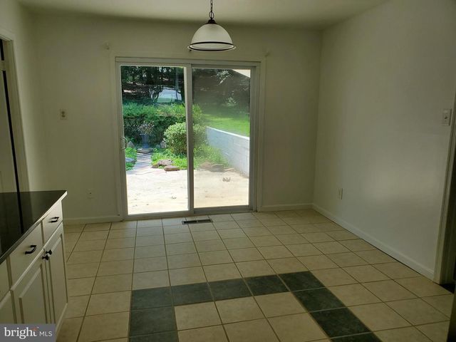 12401 ROUND TREE LN, Bowie, MD 20715