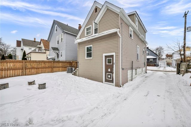 3560 W 66th Street, Cleveland, OH 44135