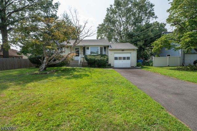 23 C St, Middlesex Boro, NJ 08846