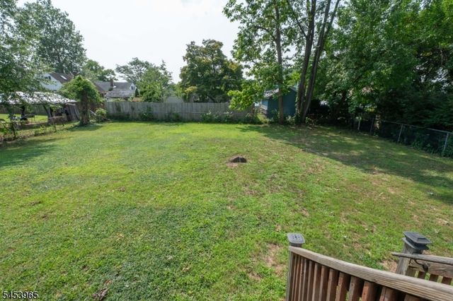 23 C St, Middlesex Boro, NJ 08846