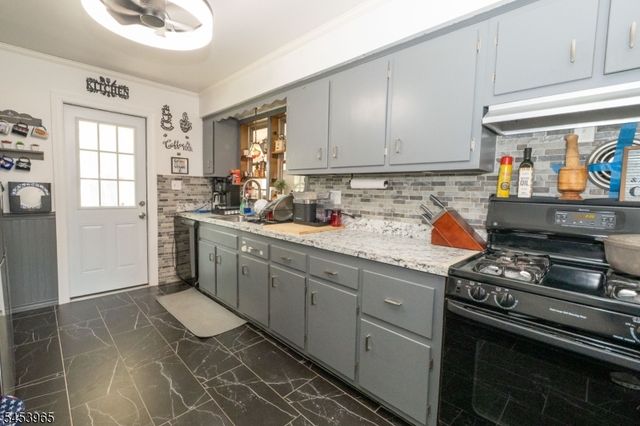 23 C St, Middlesex Boro, NJ 08846