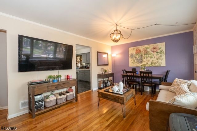 23 C St, Middlesex Boro, NJ 08846