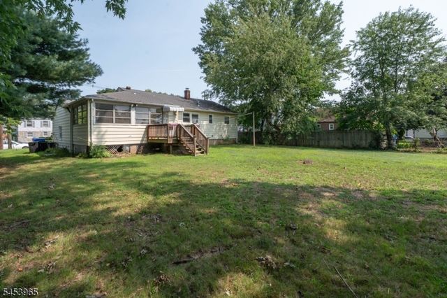 23 C St, Middlesex Boro, NJ 08846