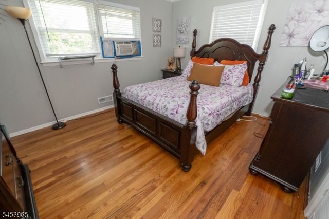 23 C St, Middlesex Boro, NJ 08846