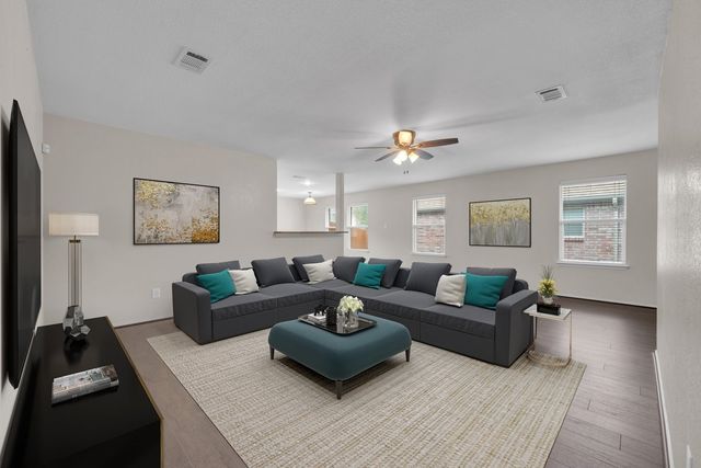 706 Cliffmere Drive, Arlington, TX 76002