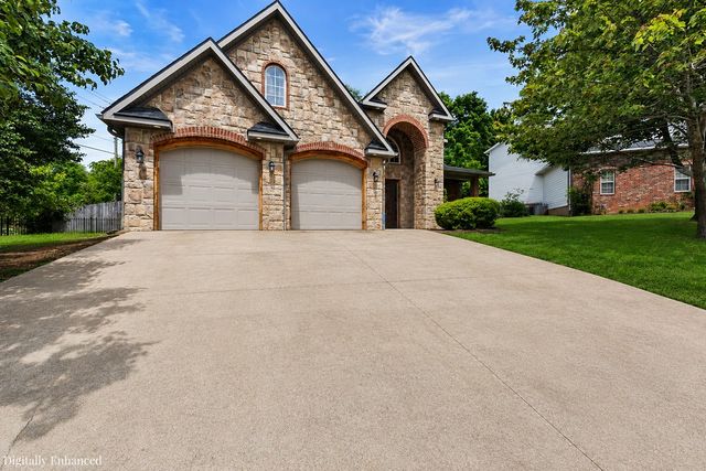 780 E Bryan Lane, Fayetteville, AR 72701
