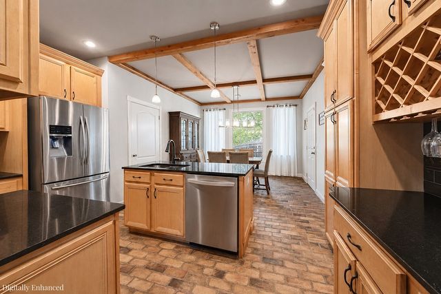 780 E Bryan Lane, Fayetteville, AR 72701
