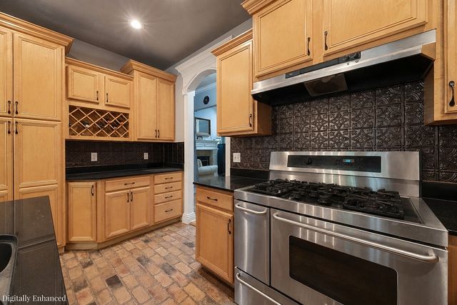 780 E Bryan Lane, Fayetteville, AR 72701