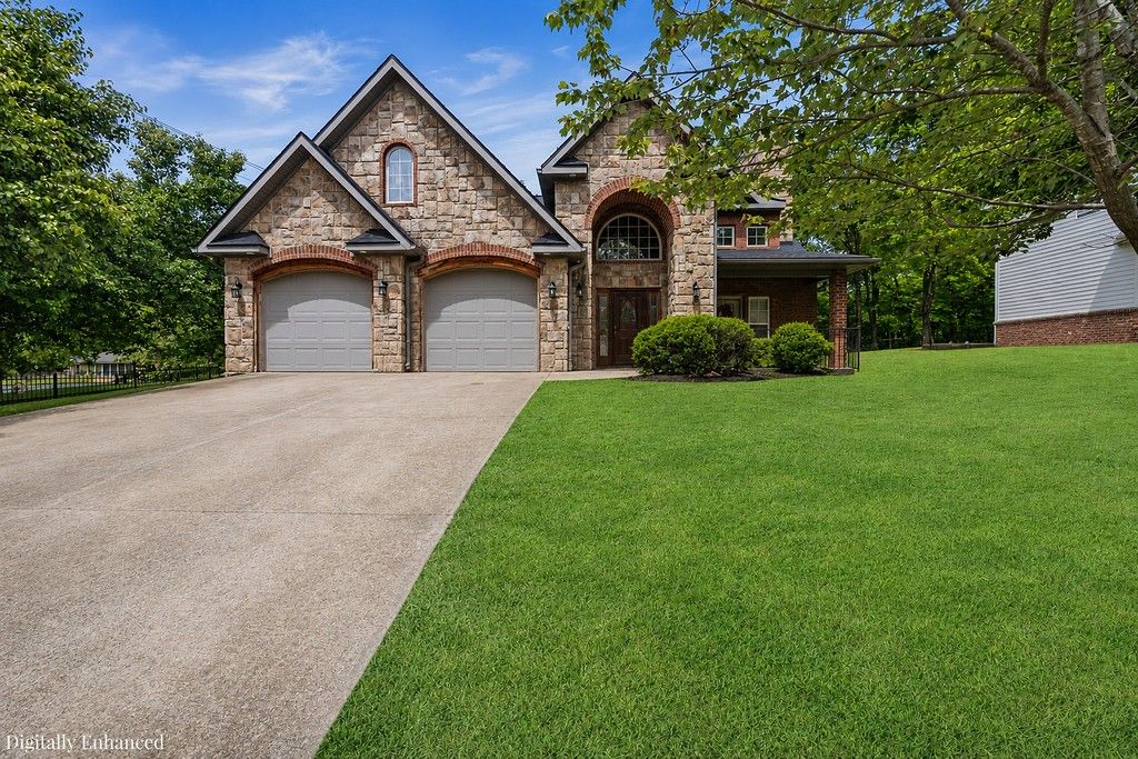 780 E Bryan Lane, Fayetteville, AR 72701