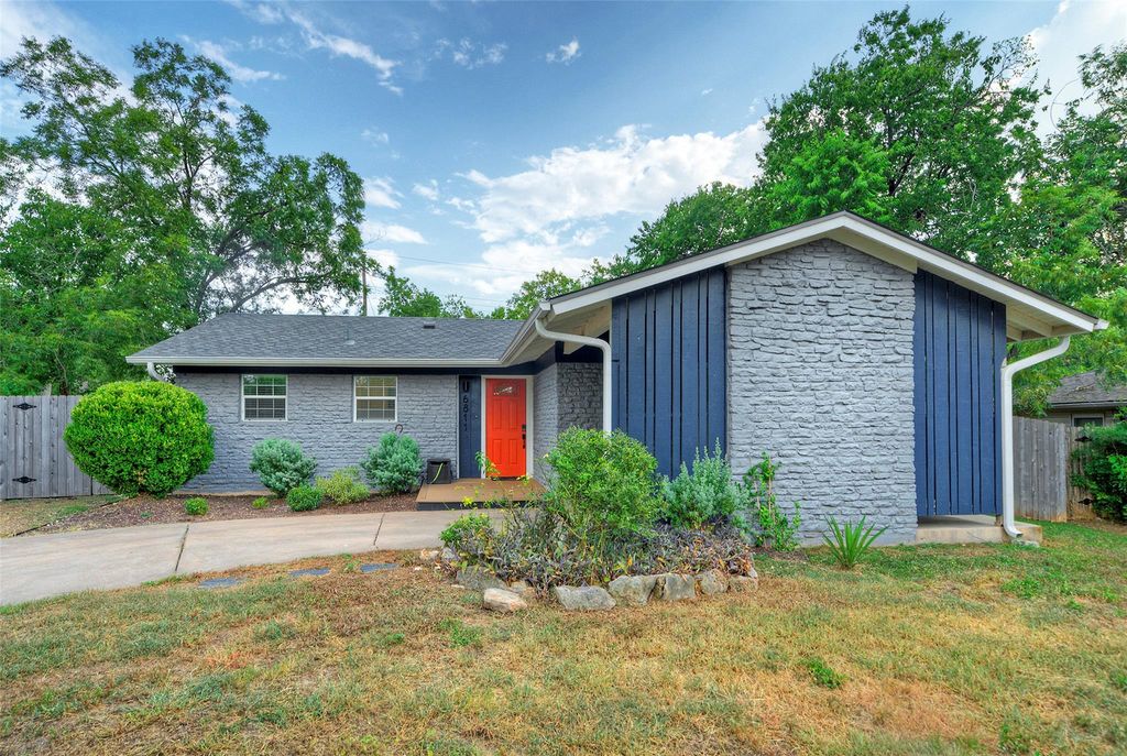 6811 Miranda DR, Austin, TX 78752