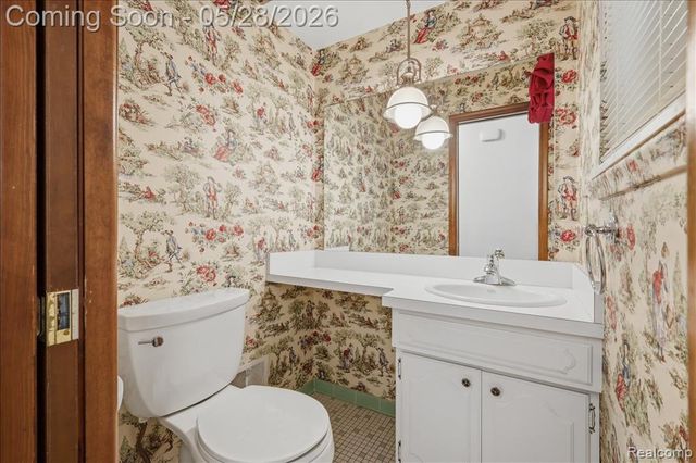 37807 Sarafina Drive, Sterling Heights, MI 48312