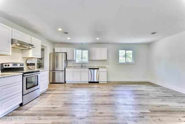 134 W Brandywine Circle, Wilmington, NC 28411