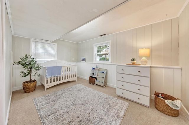 15 Donna Rd, Weymouth, MA 02190