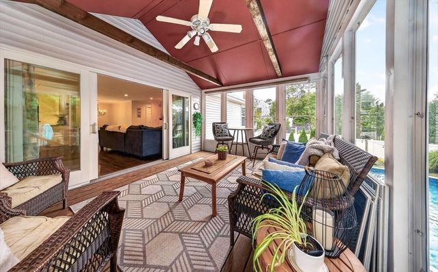 15 Donna Rd, Weymouth, MA 02190