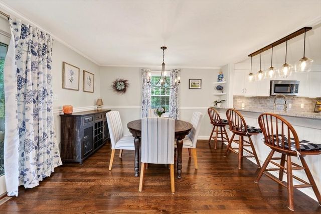 15 Donna Rd, Weymouth, MA 02190