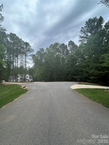 7300 Bay Cove Court, Denver, NC 28037