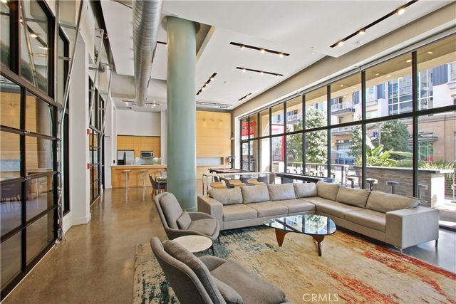 133 The Promenade N 319, Long Beach, CA 90802