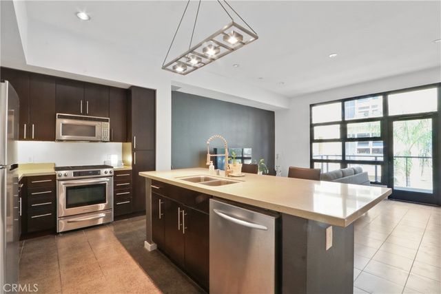 133 The Promenade N 319, Long Beach, CA 90802