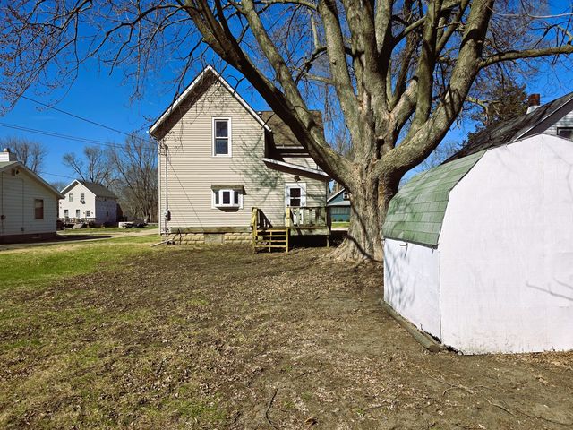 705 8th Street, Sterling, IL 61081