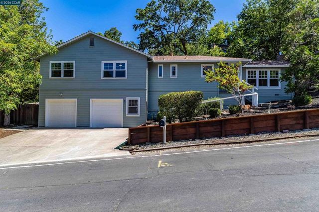 140 Summit Rd, Walnut Creek, CA 94598