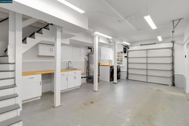 140 Summit Rd, Walnut Creek, CA 94598