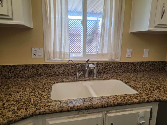 626 N Dearborn 192, Redlands, CA 92374