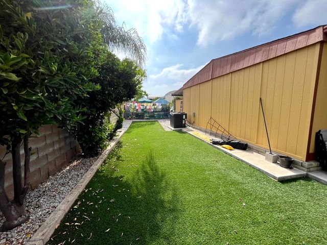 626 N Dearborn 192, Redlands, CA 92374