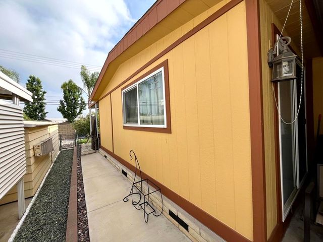 626 N Dearborn 192, Redlands, CA 92374