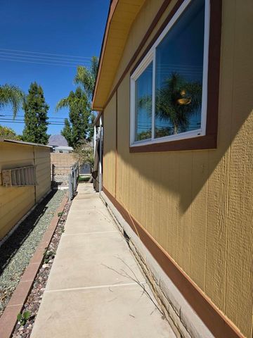 626 N Dearborn 192, Redlands, CA 92374